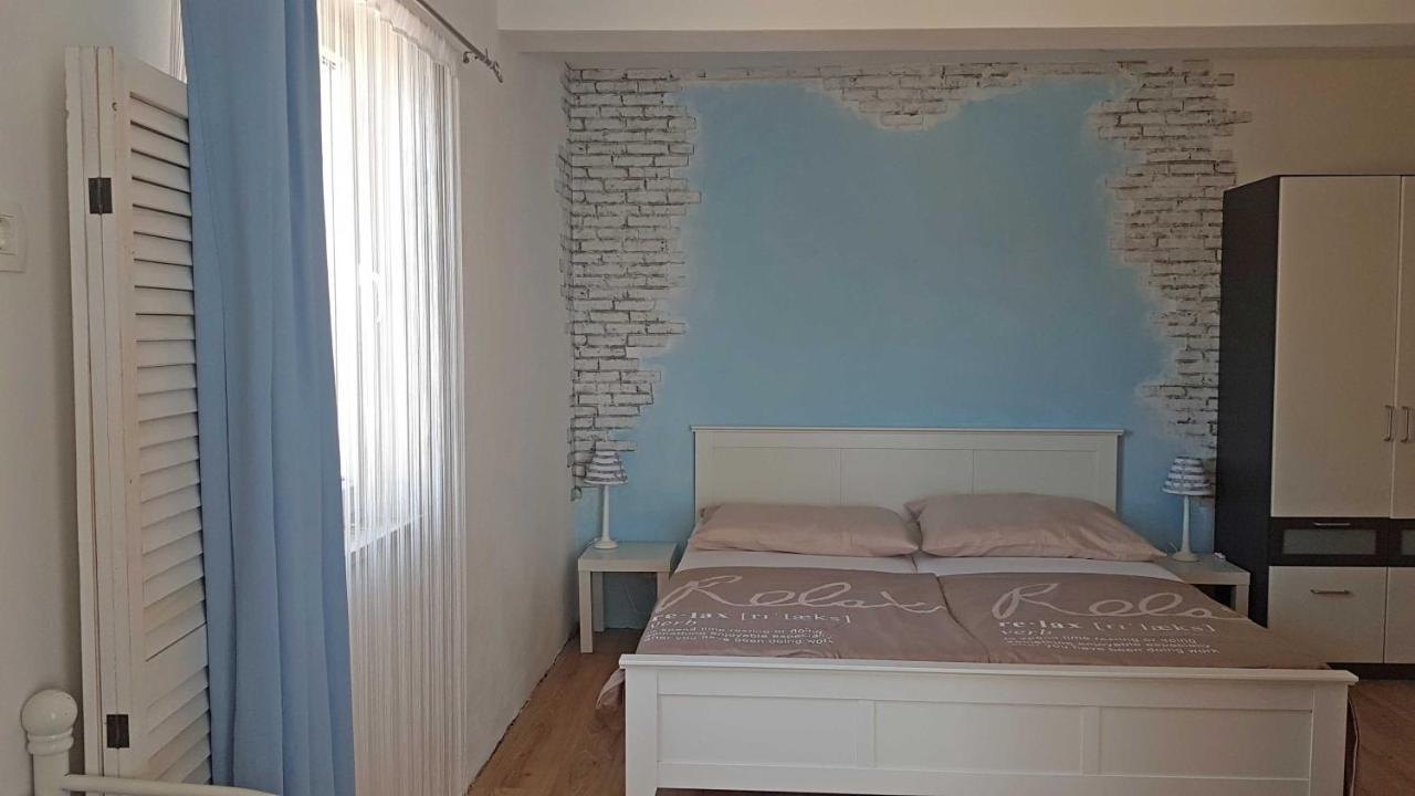 Hamo Apartments & Soba Лумбарда Екстериор снимка