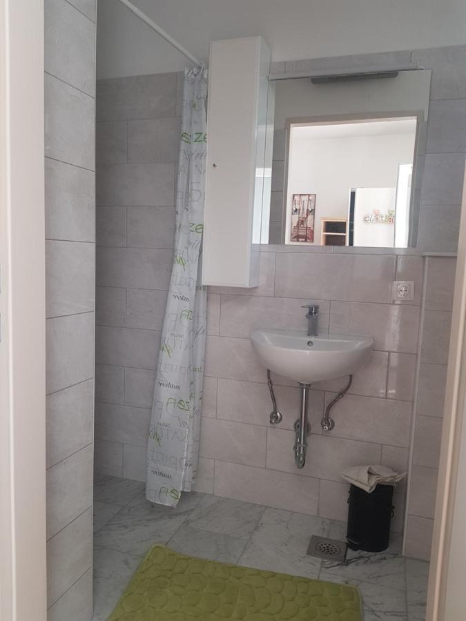 Hamo Apartments & Soba Лумбарда Екстериор снимка