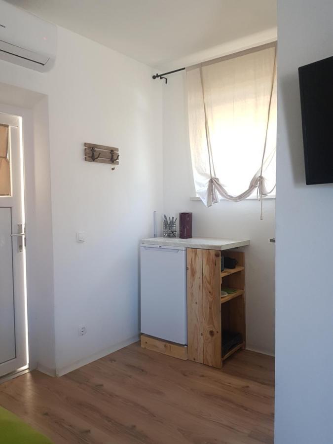 Hamo Apartments & Soba Лумбарда Екстериор снимка